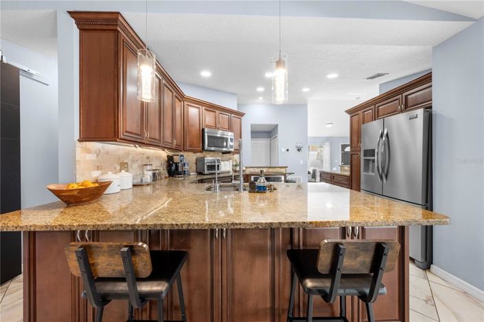 Image No.32-4 Bed Property for sale