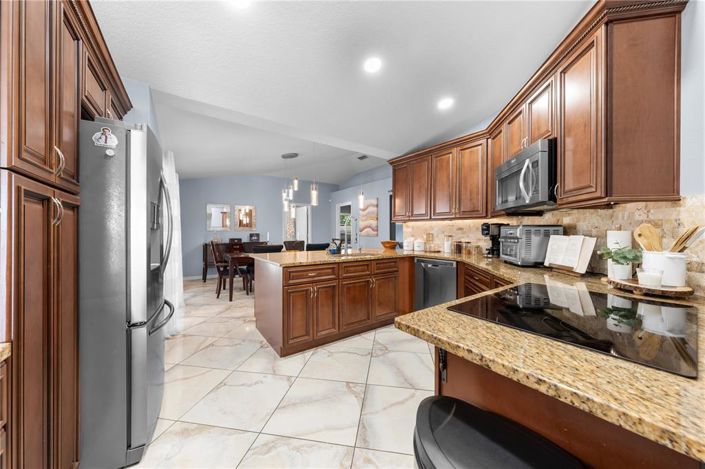 Image No.34-4 Bed Property for sale