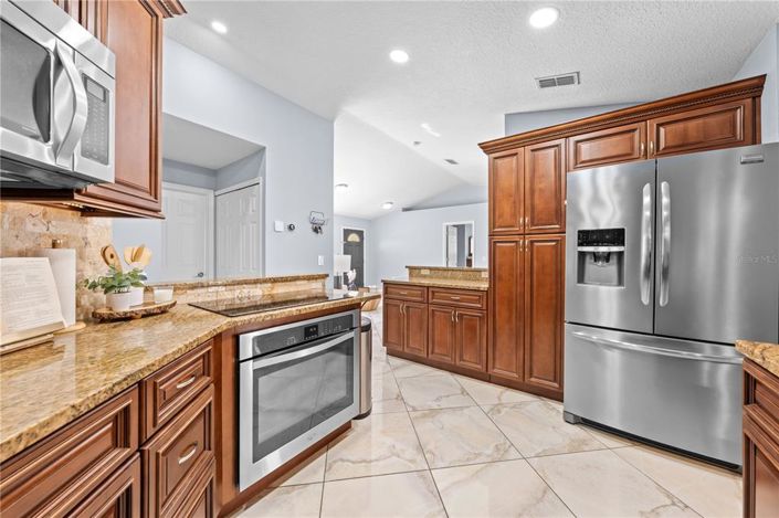 Image No.36-4 Bed Property for sale