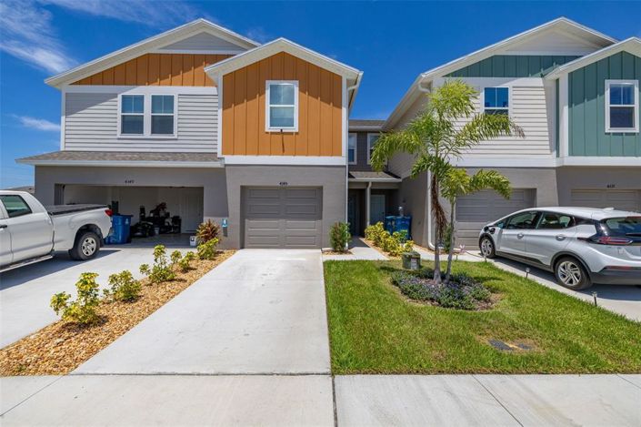 Haines City, Townhouse