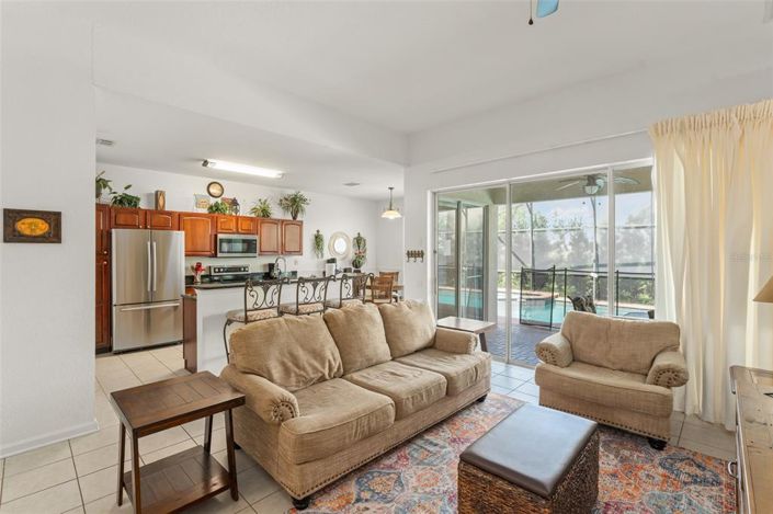 Image No.27-5 Bed Property for sale