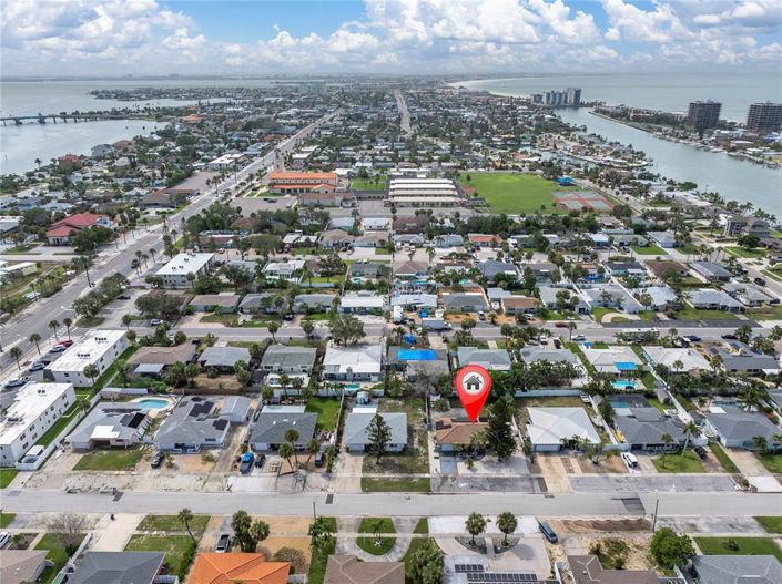 Image No.26-3 Bed Property for sale