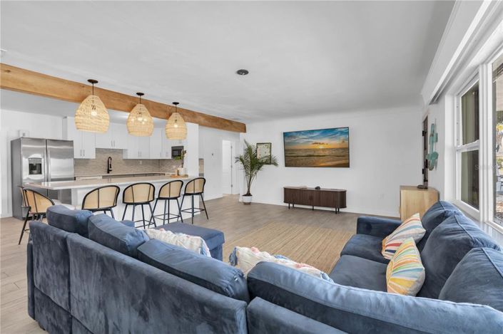 Image No.4-3 Bed Property for sale