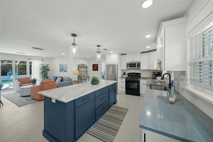 Image No.3-Propriété de 3 chambres à vendre à Holmes Beach