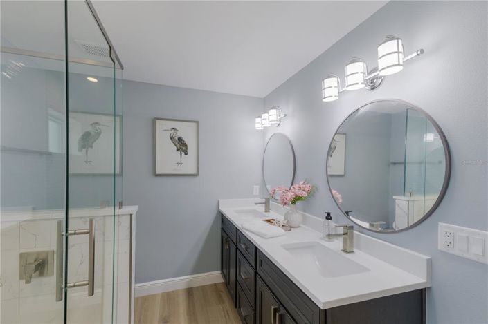 Image No.20-3 Bed Property for sale