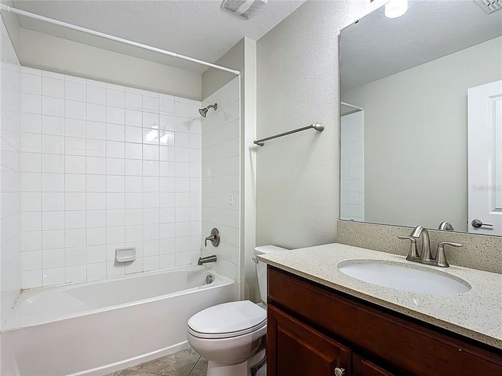 Image No.34-6 Bed Property for sale