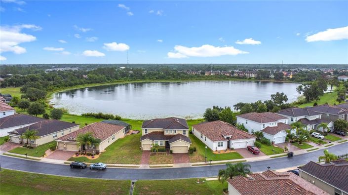 Image No.4-6 Bed Property for sale