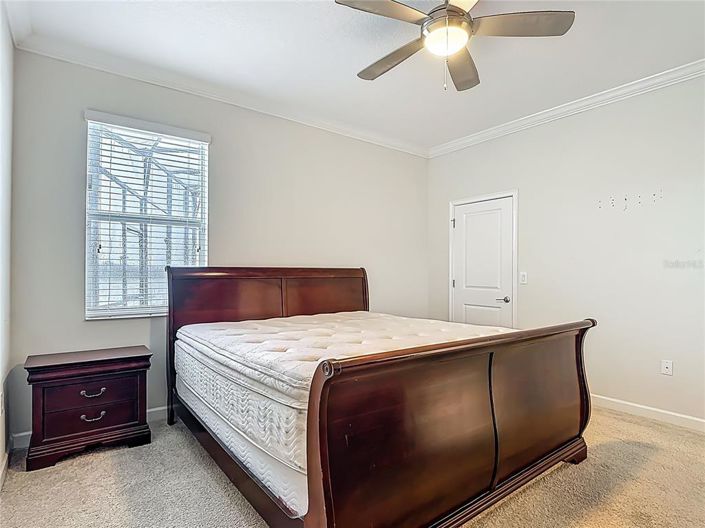 Image No.55-6 Bed Property for sale