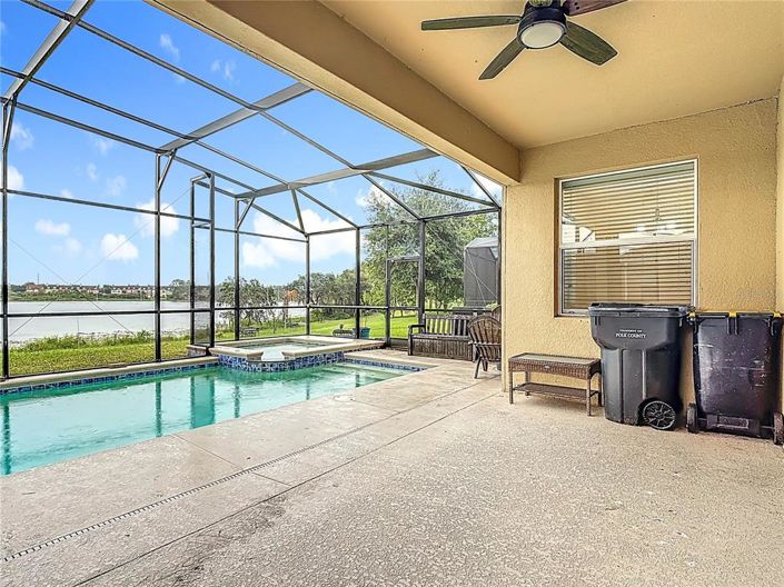 Image No.61-6 Bed Property for sale