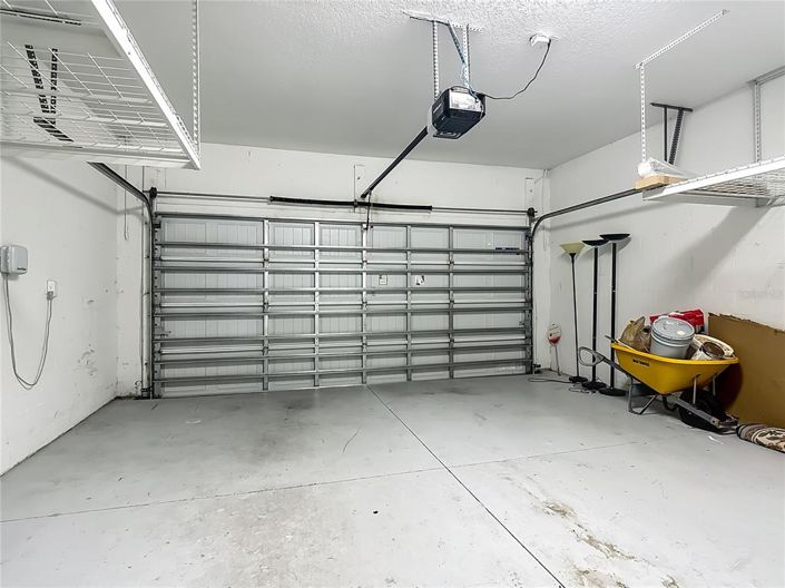 Image No.62-6 Bed Property for sale