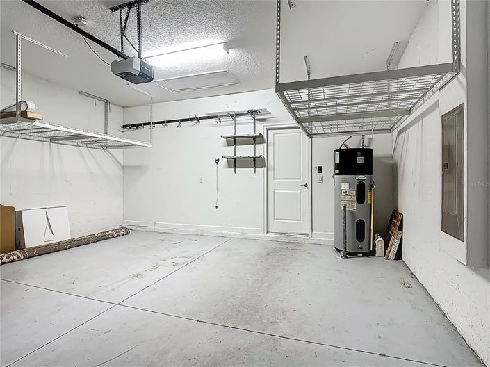 Image No.63-6 Bed Property for sale