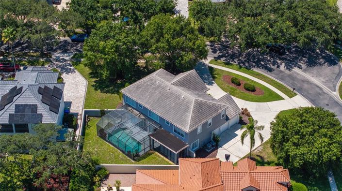 Image No.44-5 Bed Property for sale