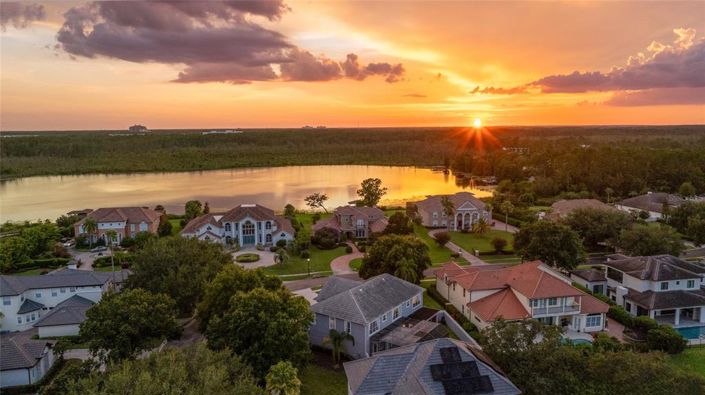 Image No.46-5 Bed Property for sale