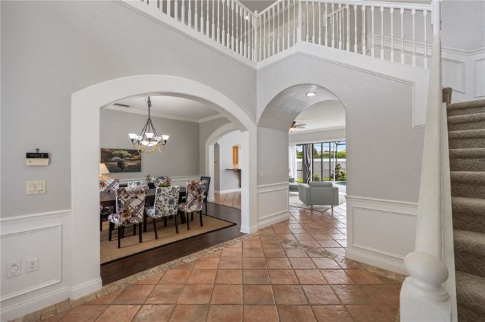 Image No.6-5 Bed Property for sale