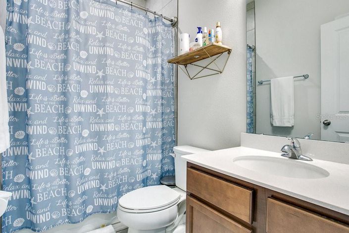 Image No.17-3 Bed Property for sale