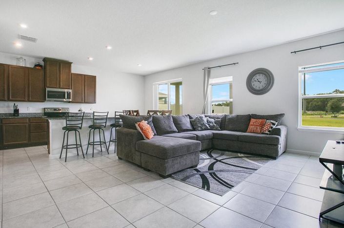 Image No.7-3 Bed Property for sale