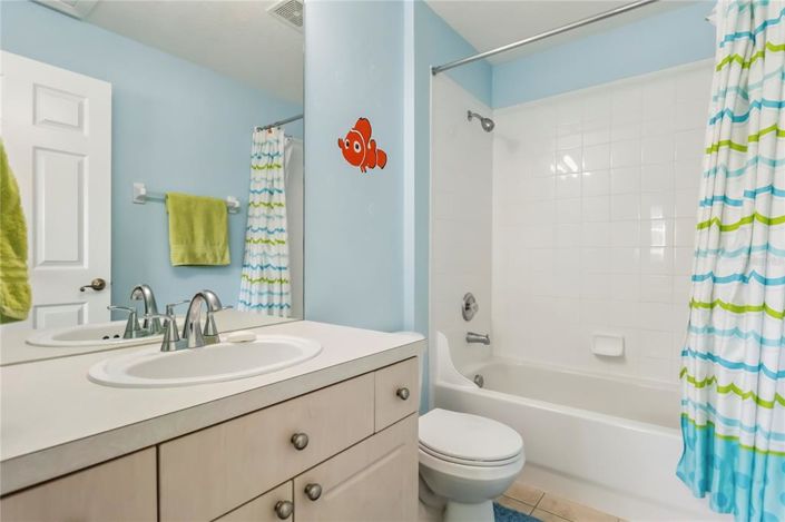 Image No.15-3 Bed Townhouse for sale