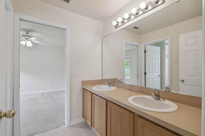 Image No.23-5 Bed Property for sale