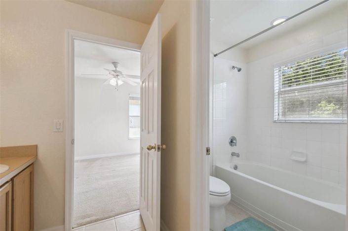 Image No.25-5 Bed Property for sale