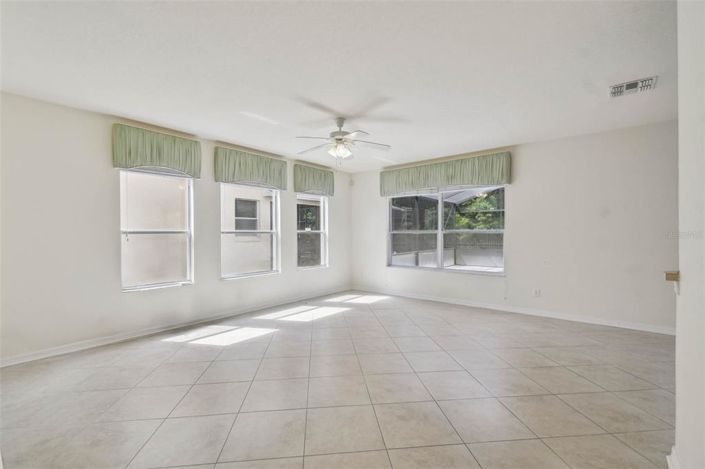 Image No.5-5 Bed Property for sale