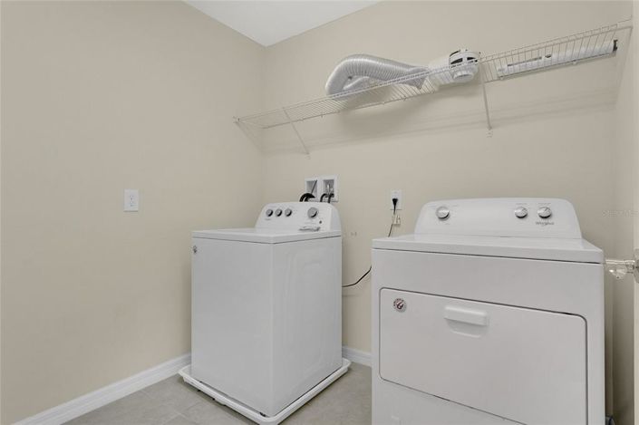 Image No.28-5 Bed Property for sale