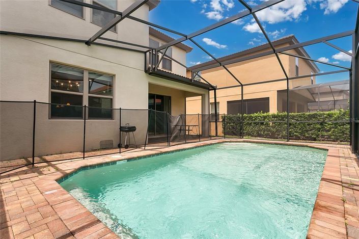 Image No.31-5 Bed Property for sale