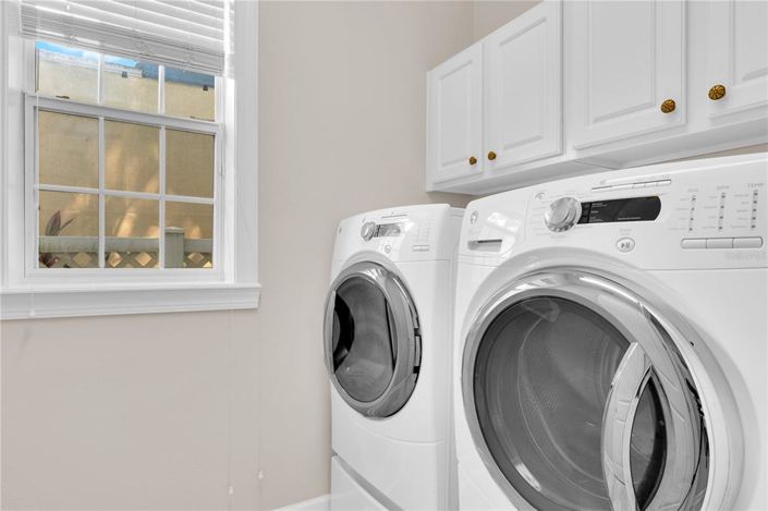 Image No.25-5 Bed Property for sale