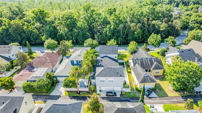 Image No.68-5 Bed Property for sale