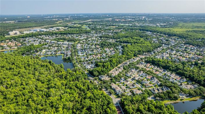 Image No.76-5 Bed Property for sale