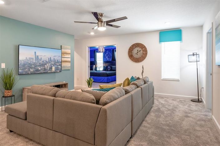 Image No.25-8 Bed Property for sale