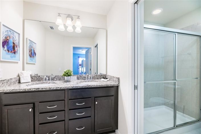 Image No.20-Propriété de 7 chambres à vendre à Kissimmee