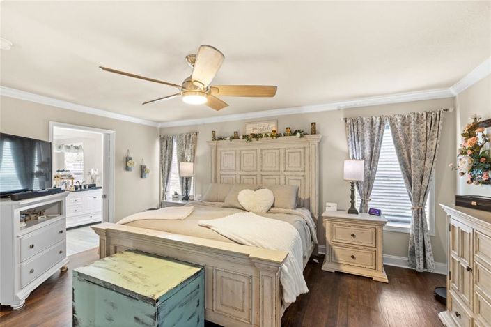 Image No.17-4 Bed Property for sale