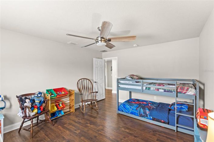 Image No.24-4 Bed Property for sale