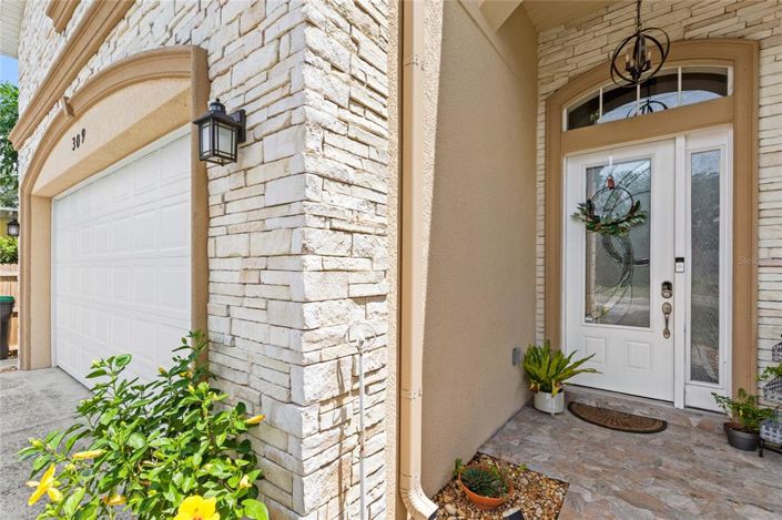 Image No.3-4 Bed Property for sale