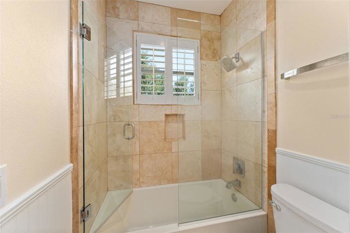 Image No.44-7 Bed Property for sale