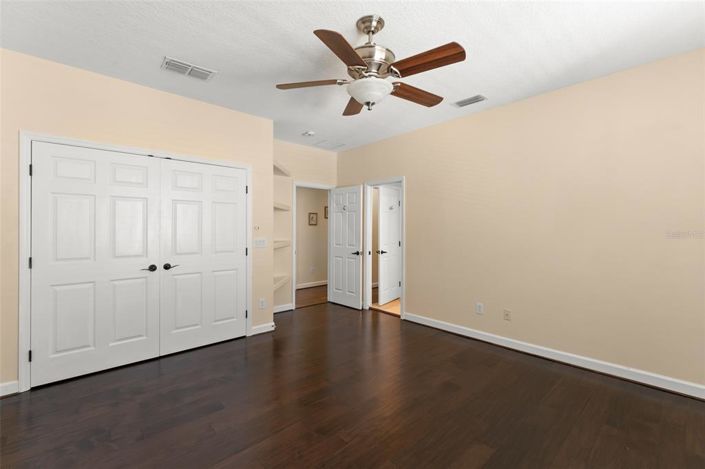 Image No.53-7 Bed Property for sale