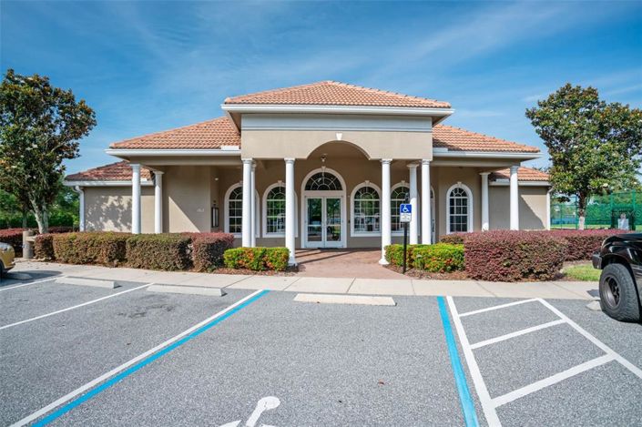 Image No.67-7 Bed Property for sale