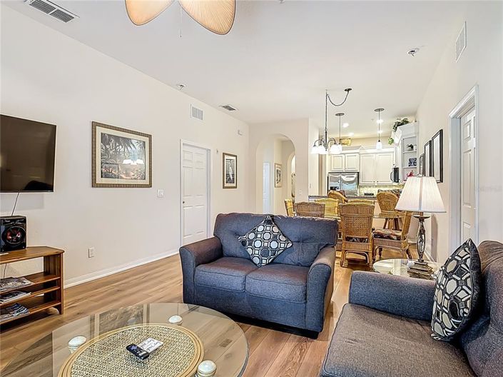 Image No.13-3 Bed Property for sale