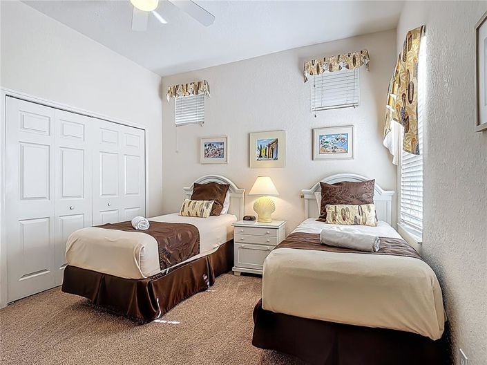 Image No.19-3 Bed Property for sale