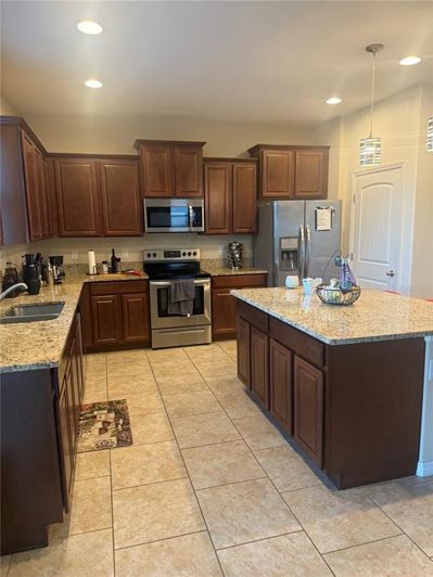 Image No.9-4 Bed Property for sale