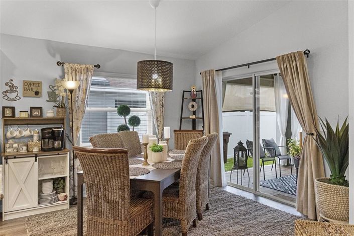 Image No.12-4 Bed Property for sale