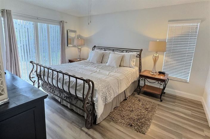 Image No.5-Propriété de 4 chambres à vendre à Kissimmee