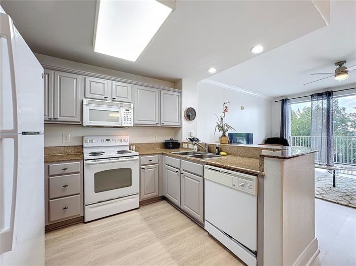 Image No.7-1 Bed Property for sale