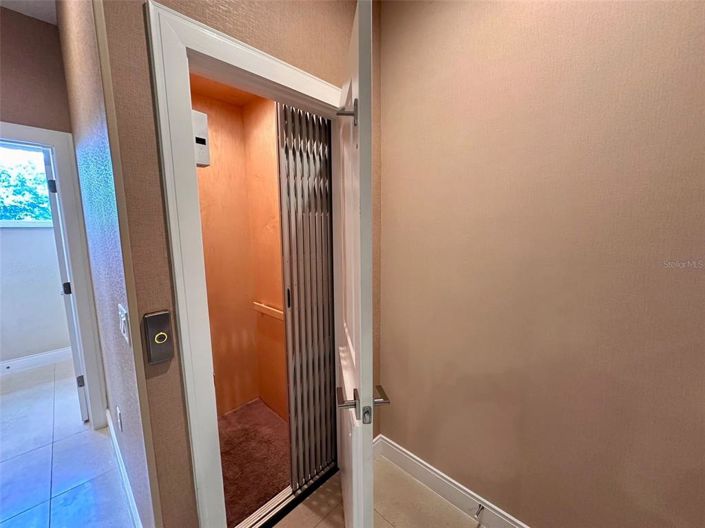 Image No.10-4 Bed Townhouse for sale