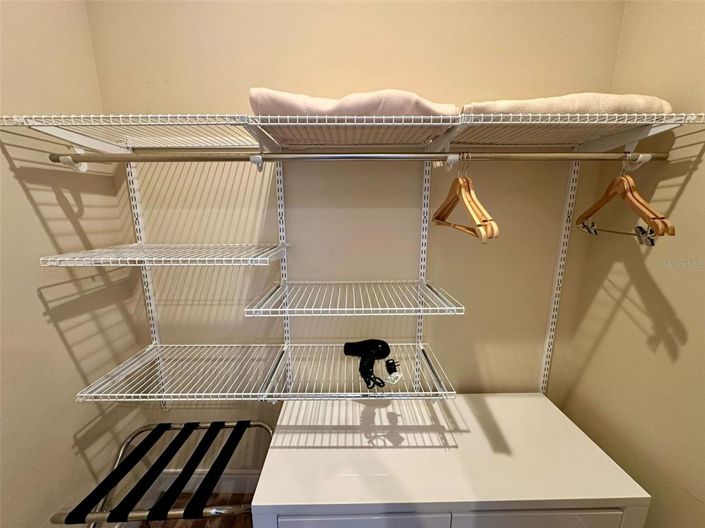 Image No.23-4 Bed Townhouse for sale