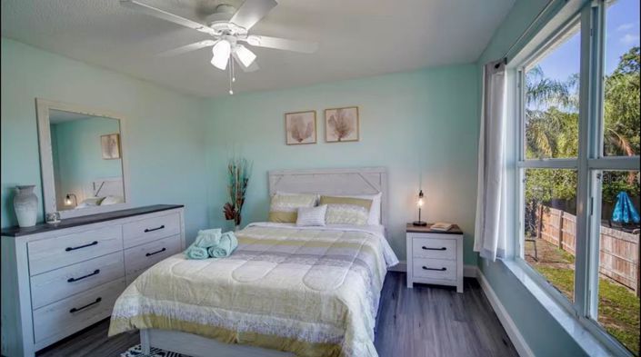 Image No.19-4 Bed Property for sale