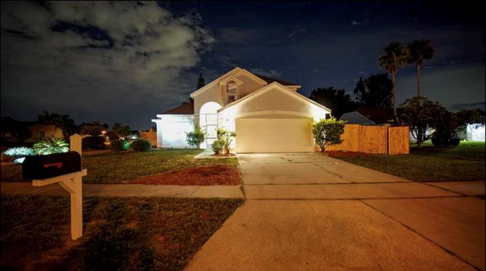 Image No.2-4 Bed Property for sale