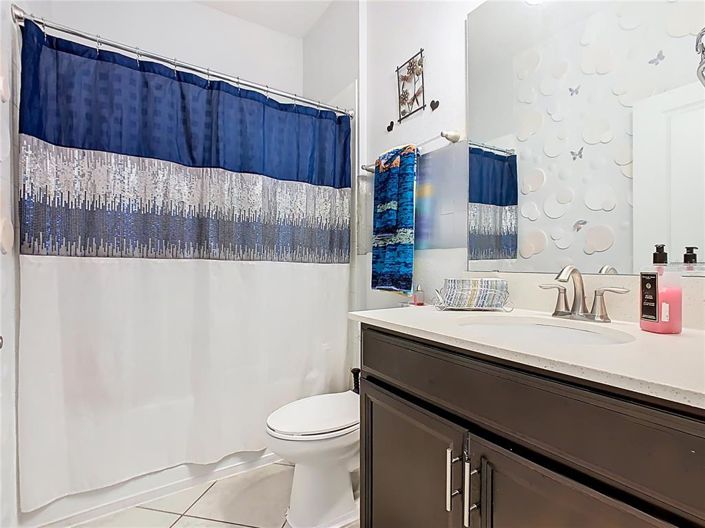 Image No.19-6 Bed Property for sale