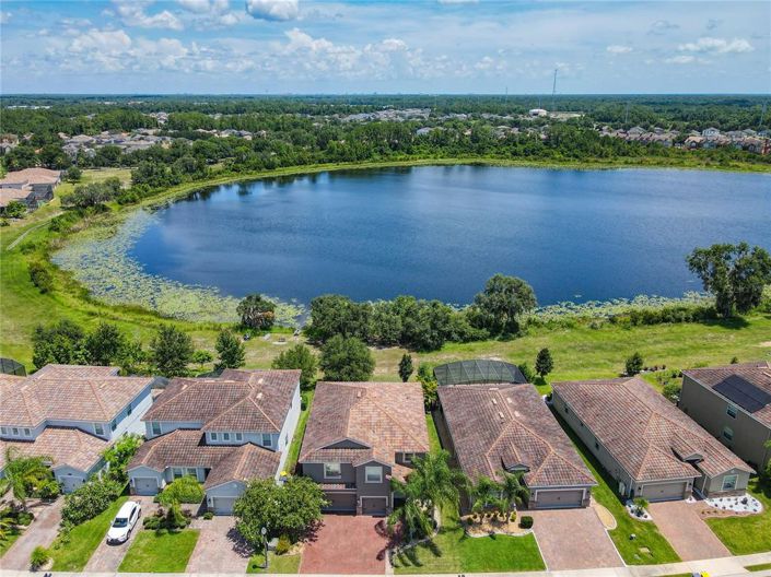 Image No.33-6 Bed Property for sale