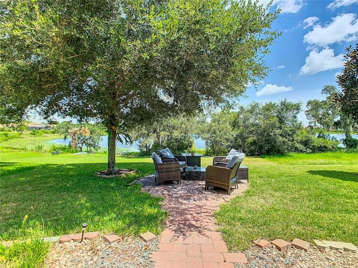 Image No.41-6 Bed Property for sale